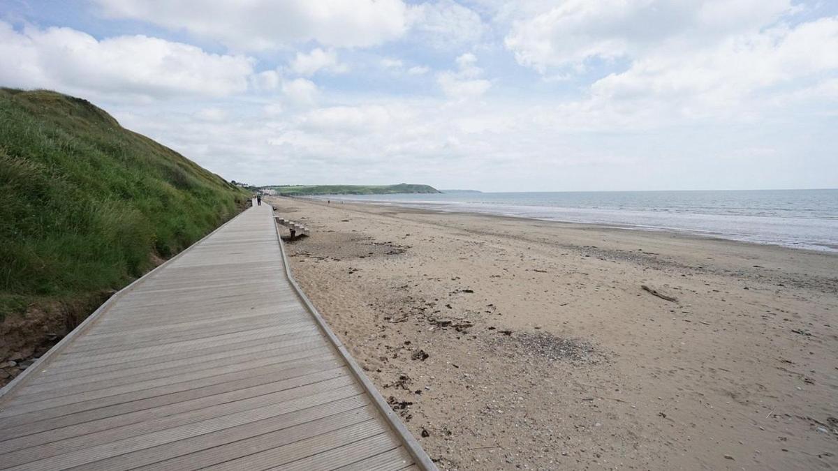 Ardsallagh Lodge 욜 외부 사진