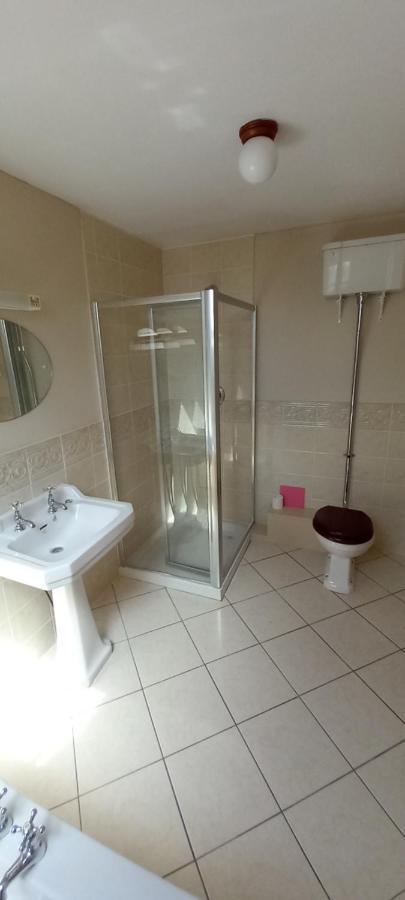 Ardsallagh Lodge 욜 외부 사진